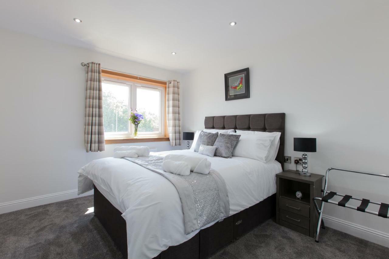 Leys Park Executive Apartments Дънфърмлин Екстериор снимка